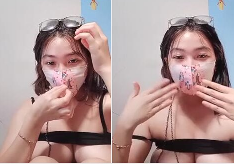 Miyuki Lagi Ngangkang Pamer Memek