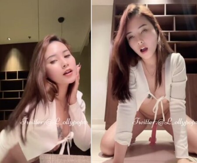 Desahan Mantap Miss Kay Main Dildo Naik Turun